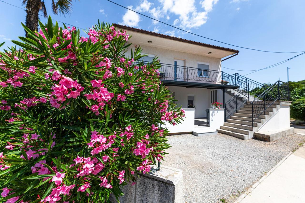 Apartment Ivan Sveti Ivan Dobrinjski Exterior foto